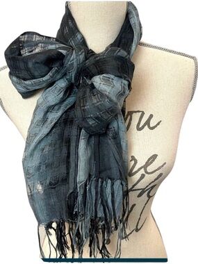 Grey/Black Ombre Sheer Windowpane Scarf Wrap (22"x68")
